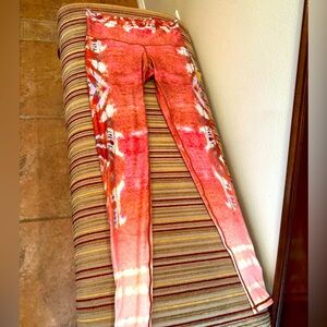 NEW WITH TAGS Niyama Sol "JAVA"  Patterned Leggings